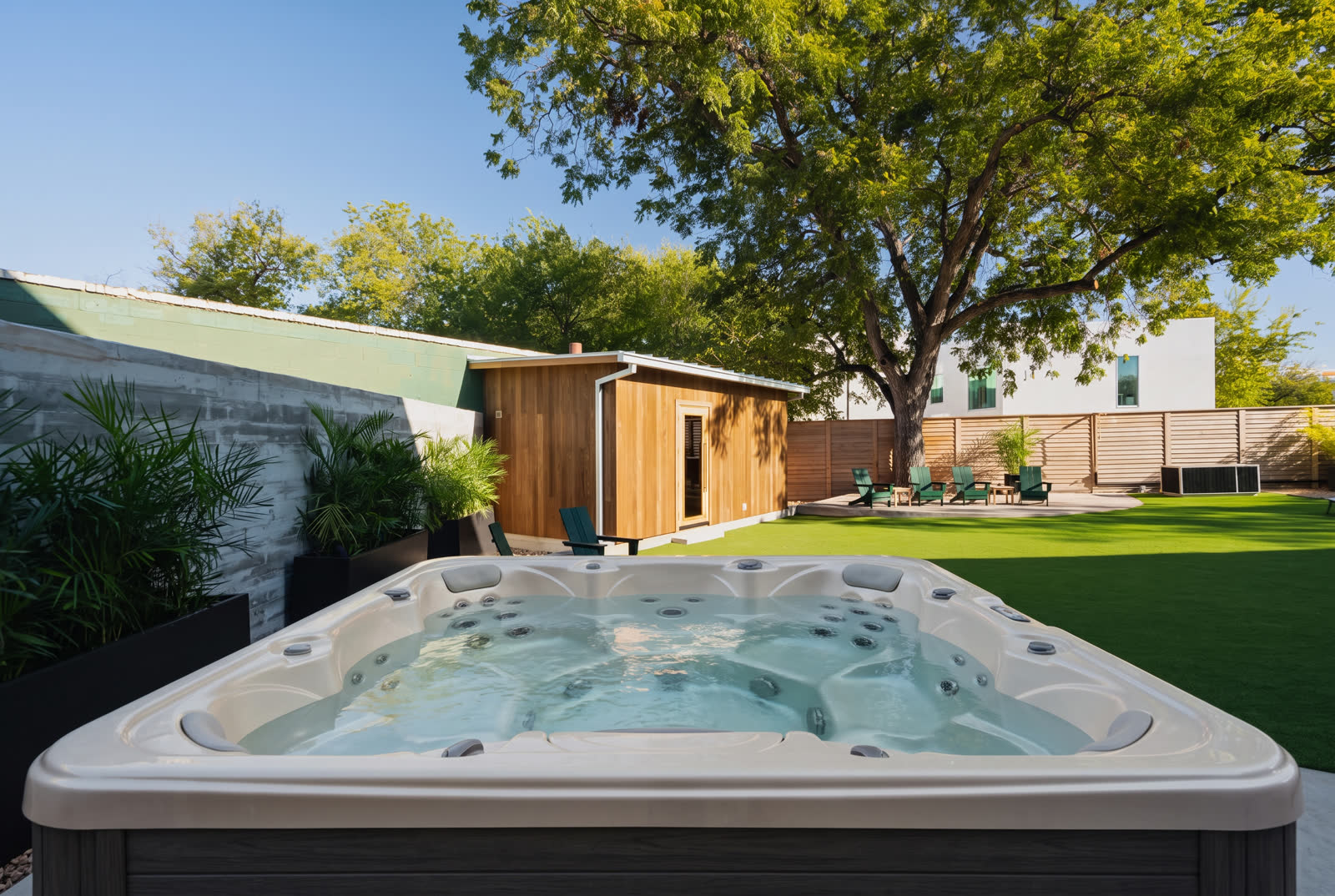 The 10-person hot tub